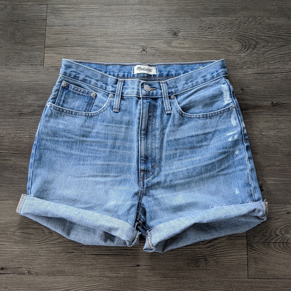 **NWOT** MADEWELL DENIM SHORTS!